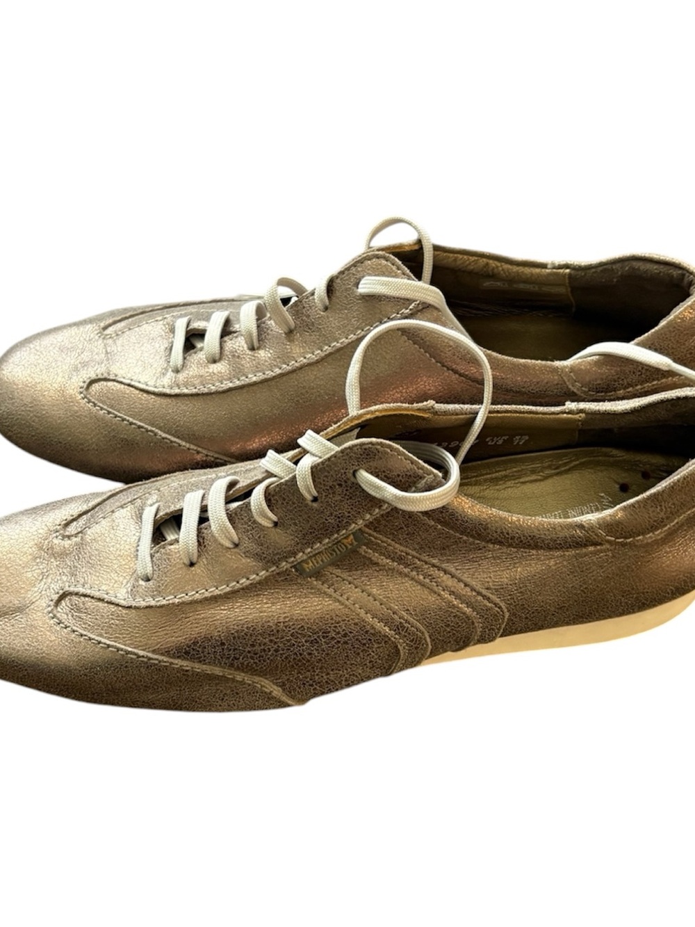 Mephisto Bonita sneakers in Metallic Gold